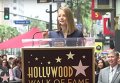 Джоди Фостер удостоена именной звезды на Аллее славы