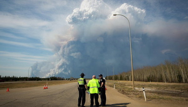 Лесные пожары в Канаде