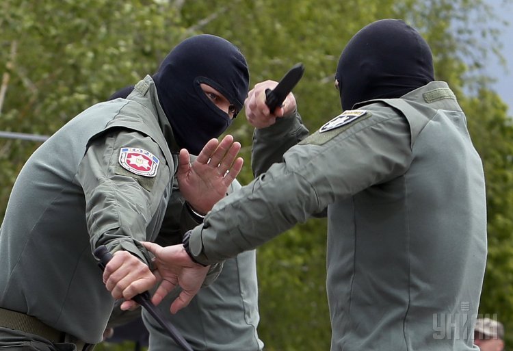 В Харькове ряды полиции пополнили бойцы КОРДа