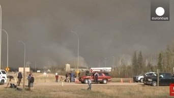 Канада: лесные пожары усиливаются