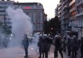 Столкновения анархистов и полиции в центре Афин. Видео