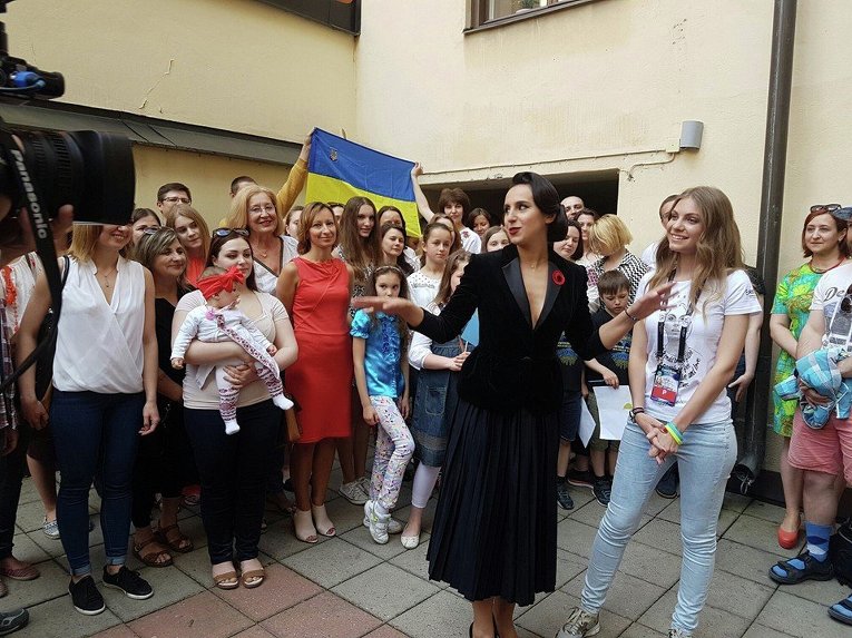 Джамала встретилась с представителями украинской диаспоры в Швеции