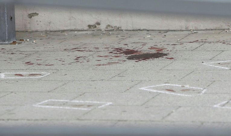 Полиция на месте нападения исламиста на людей в Мюнхене