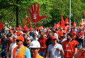 Рабочие протестуют в Кельне за повышение заработной платы, Германия