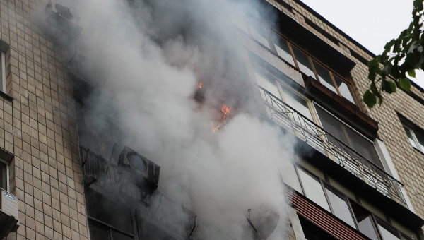 В центре Киева в жилом доме произошел пожар, есть пострадавшие