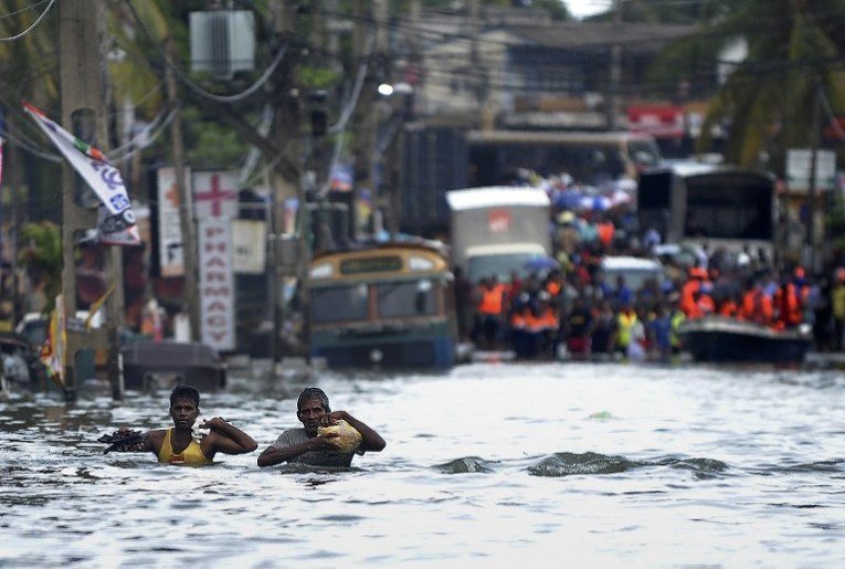 Масштабное наводнение в городе Коломбо на Шри-Ланке