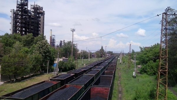 Составы с углем в самопровозглашенной ДНР