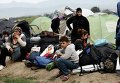 Греческие власти начали поэтапную эвакуацию мигрантов из лагеря близ городка Идомени