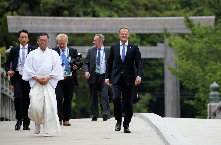 Дональд Туск на саммите G7