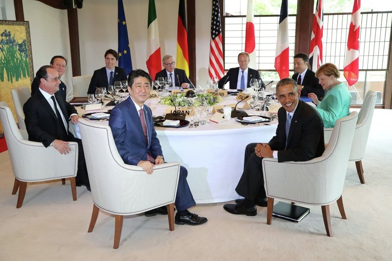 Обед лидеров стран G7 на саммите в Японии