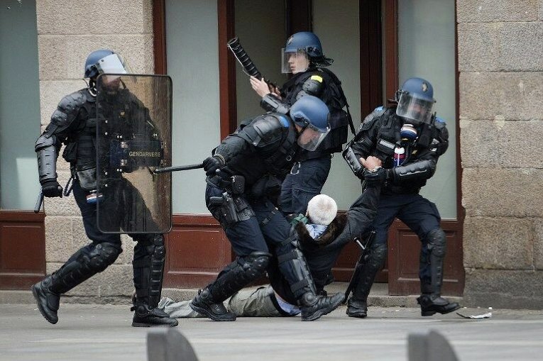 Задержания в ходе протестов во французском Нанте