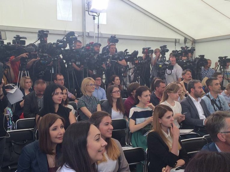 Журналисты на пресс-конференции Порошенко