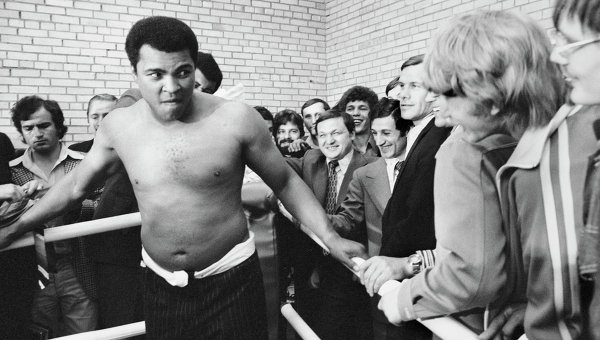Легендарный американский боксёр Мохаммед Али. Архивное фото