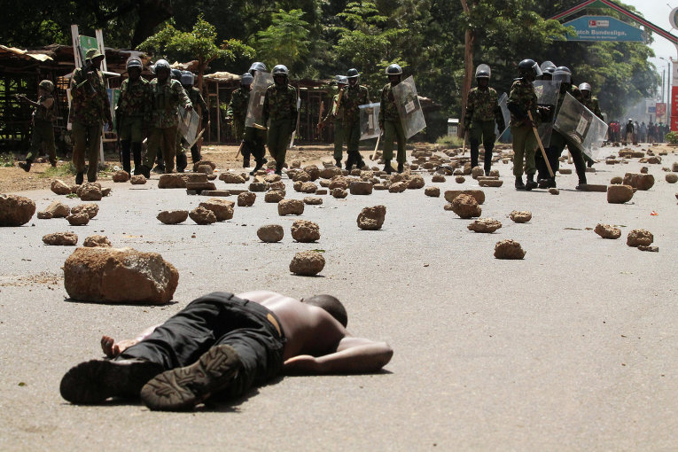 Жертва антиправительственных демонстраций в Кении