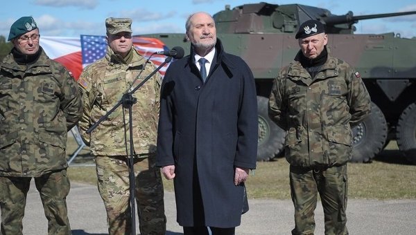Министр обороны Польши Антони Мачеревич