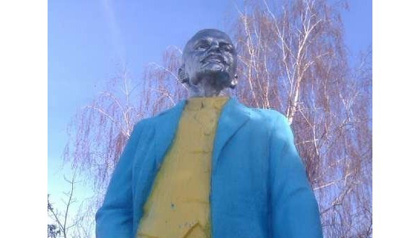 Выставленный на продажу памятник Ленину