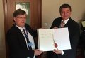 В Женеве вице-премьер-министр Украины Павел Розенко провел встречу с министром труда, благосостояния и социального страхования Кипра Зетой Эмилианиду и подписал Меморандум о сотрудничестве.