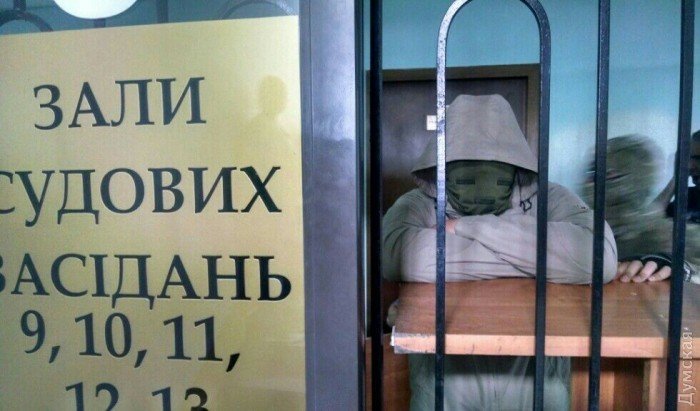 Дело 2 мая: активисты заблокировали суд в Одессе