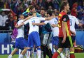 Игроки сборной Италии радуются забитому голу в матче группового этапа чемпионата Европы по футболу - 2016 между сборными командами Бельгии и Италии