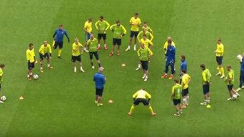 Футболисты украинской сборной провели тренировку. Видео