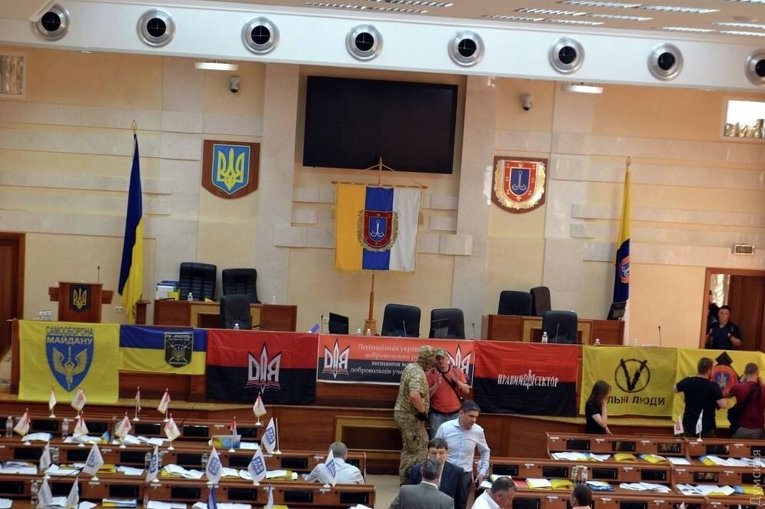 Саакашвили и бойцы АТО на сессии Одесского облсовета