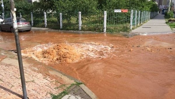 Затопленная улица на Осокорках