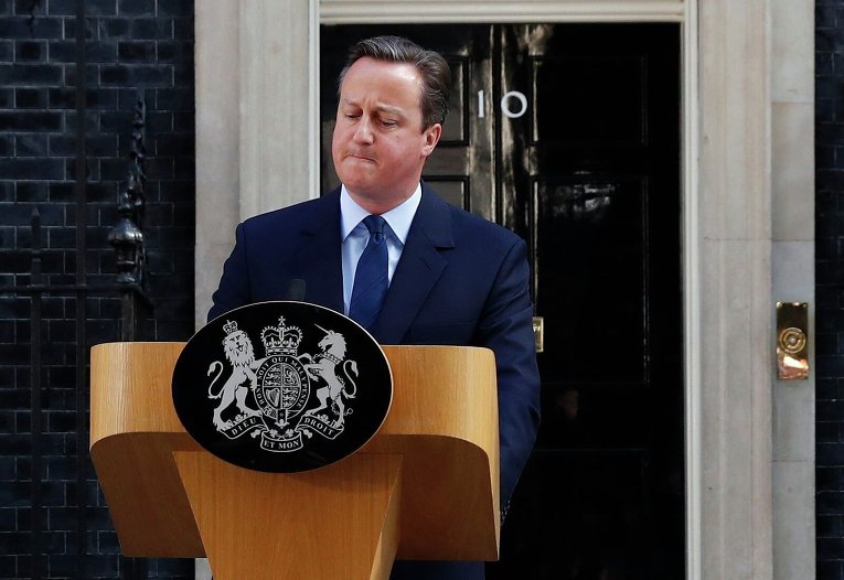 Дэвид Кэмерон выступил с заявлением после итогов референдума в Британии