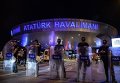 Последствия взрыва в аэропорту Ататюрка в Стамбуле 28 июня 2016 года