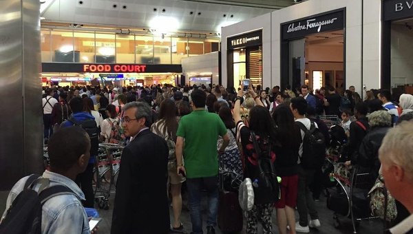 Ситуация в аэропорту Стамбула после теракта