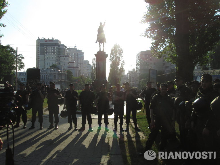 Ситуация у памятника Щорсу в Киеве