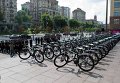 Мэр Киева Виталий Кличко передал 100 велосипедов патрульной полиции.
