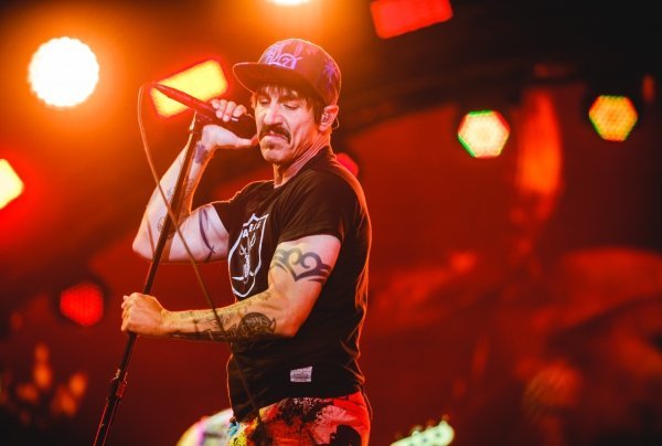Концерт Red Hot Chili Peppers в Киеве