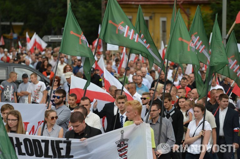 Марш памяти жертв Волынской резни в Польше