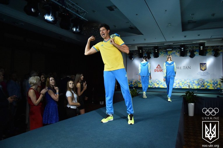 Украинские спортсмены показали новую форму олимпийской сборной