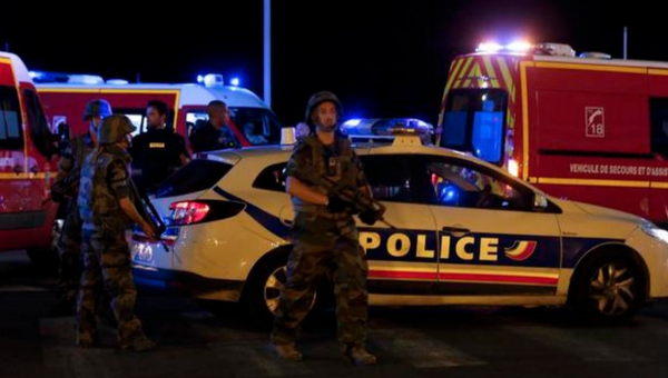Полиция на месте теракта в Ницце