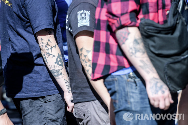 Антитарифный протест Азова в Киеве: марш татуировок