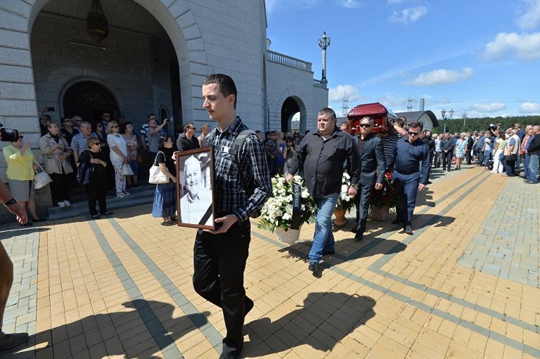 Церемония прощания с журналистом Павлом Шереметом в Минске