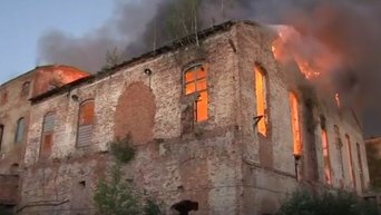 Сильный пожар на сахарном заводе во Львовской области