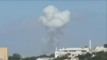 Мощный взрыв у здания ООН в Могадишо