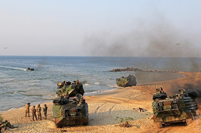 Масштабная десантная операция с участием американцев в рамках активной фазы международных военно-морских учений "Си Бриз-2016" в Одесской области