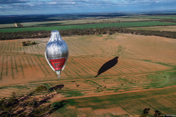 Путешественник Федор Конюхов во время кругосветного путешествия на воздушном шаре