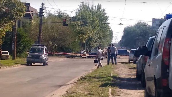 На месте взрыва автомобиля главы ЛНР Плотницкого