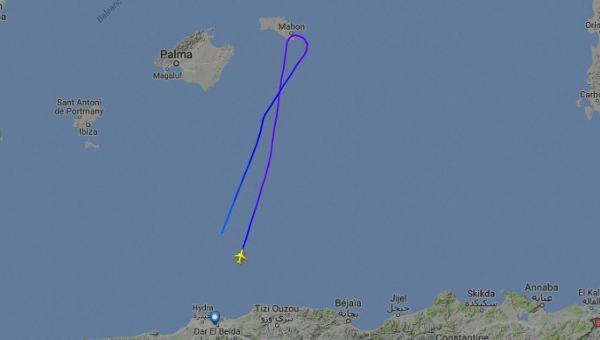 Пассажирский рейс AH1020 авиакомпании Air Algerie вернулся в аэропорт Алжира