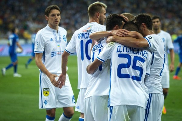 Динамо минимально обыграло Днепр в третьем туре чемпионата Украины