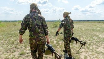 Подготовка призванных в украинскую армию военнослужащих
