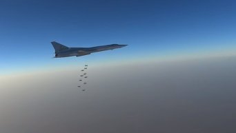 Удары бомбардировщиков Ту-22М3 по ИГ у сирийской Пальмиры. Видео