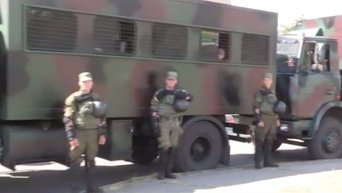 Ситуация под Оболонским райсудом Киева. Видео