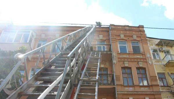 Пожар в жилом доме в Киеве