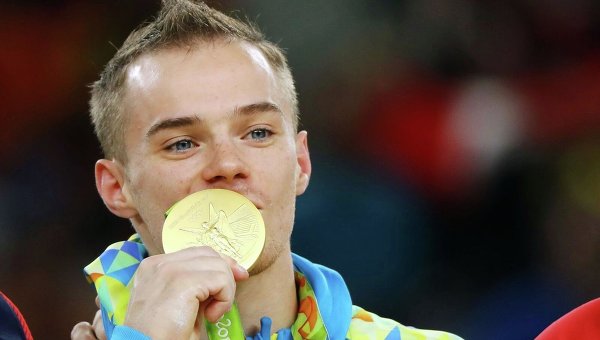 Украинский гимнаст Олег Верняев завоевал золото на Олимпиаде в Рио-де-Жанейро