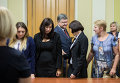 Встреча Порошенко с матерями и супругами пленных украинцев